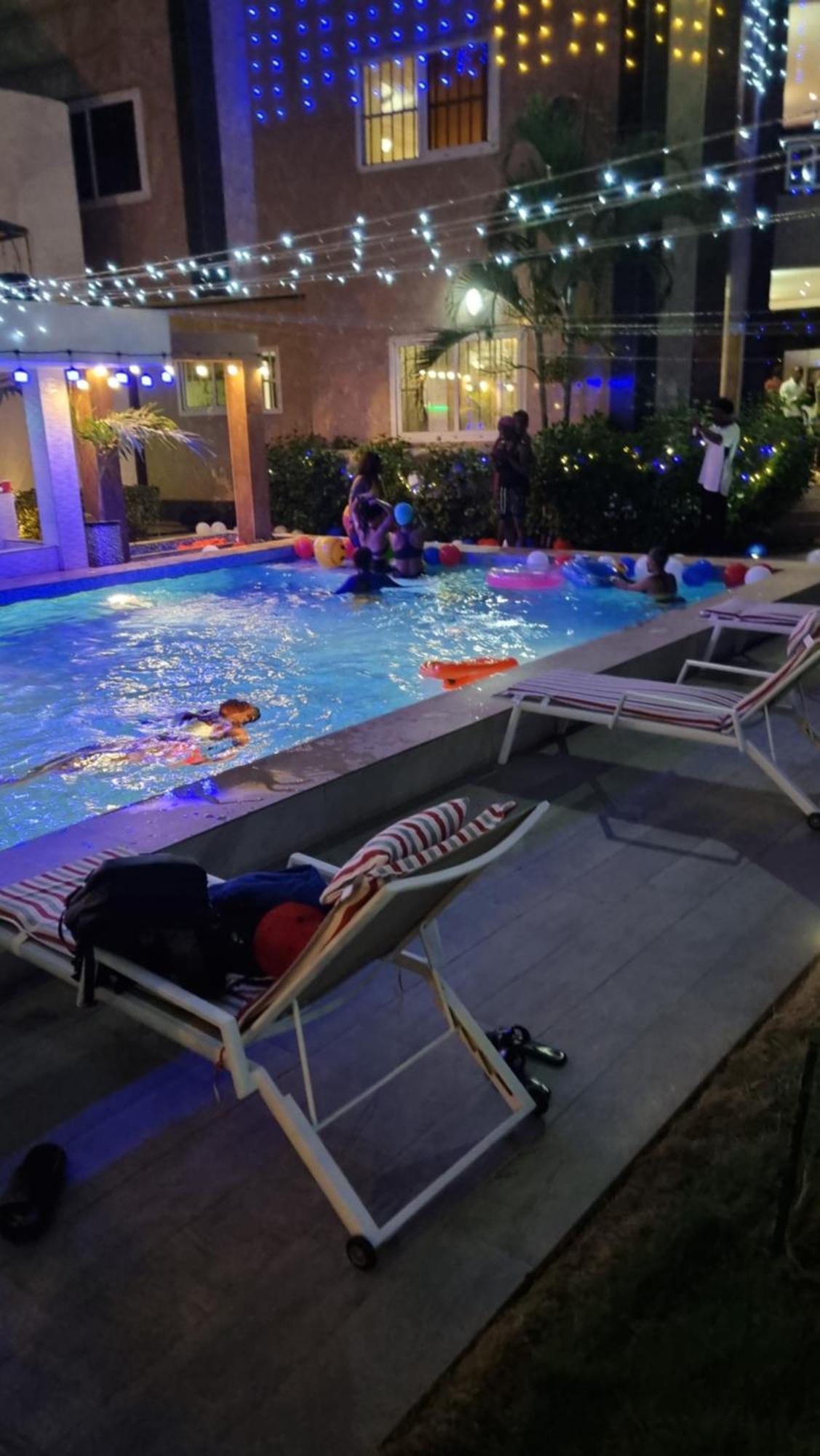 Mokaa Residence Hoteliere Lomé Exteriör bild